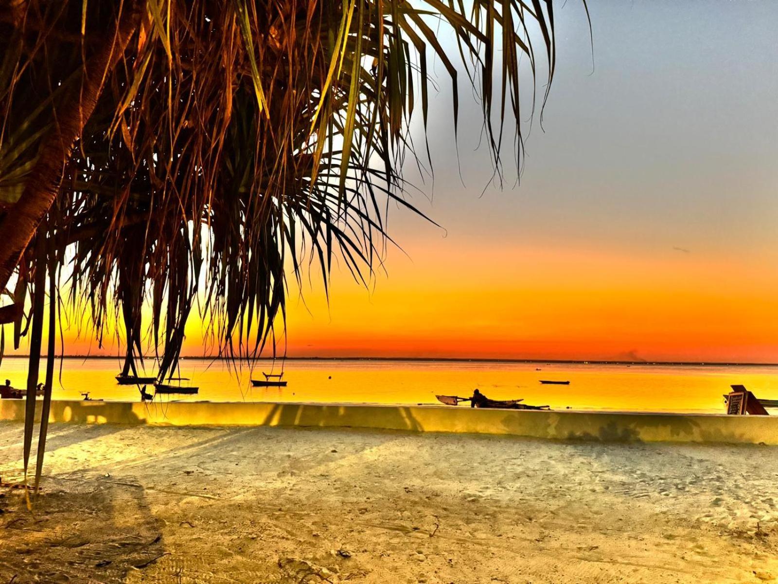 Bahati Sunset Bungalows Michamvi Экстерьер фото