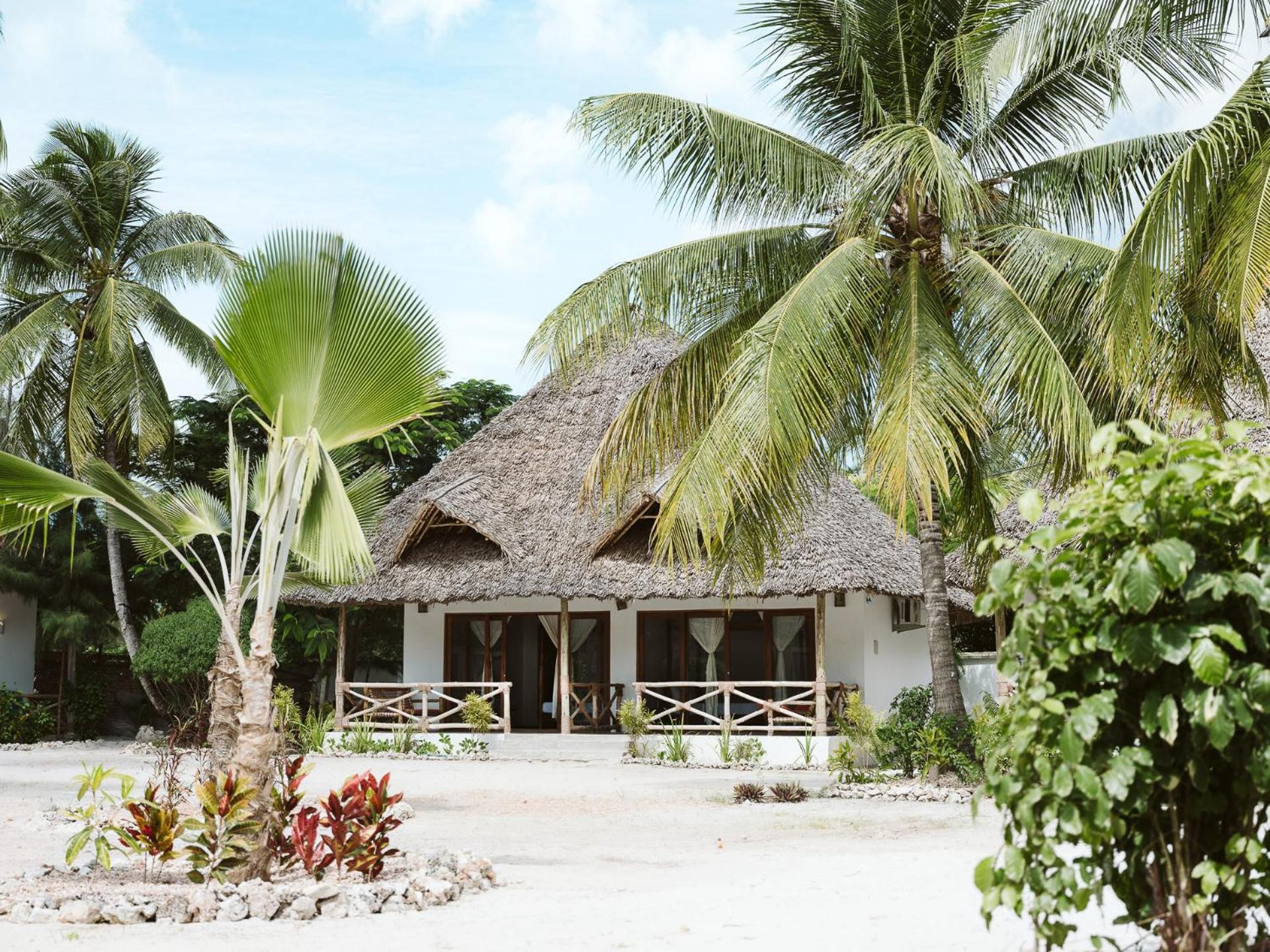 Bahati Sunset Bungalows Michamvi Экстерьер фото