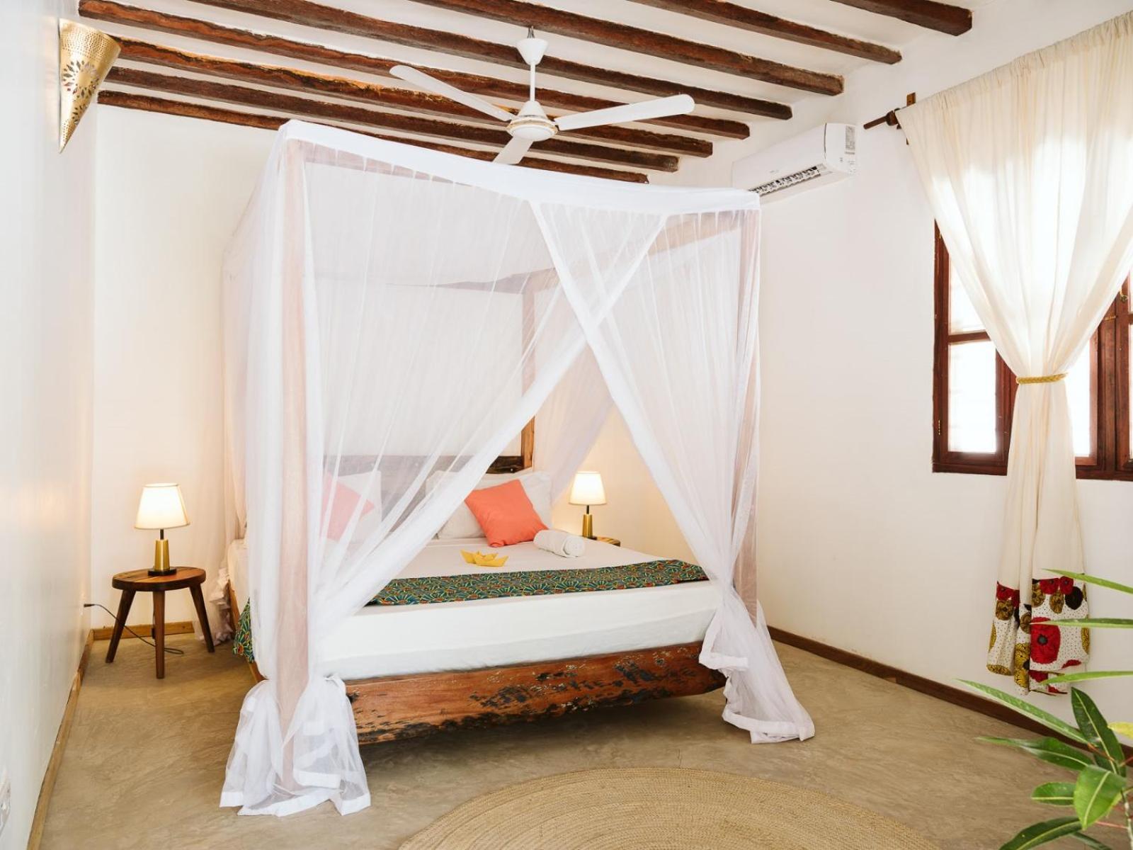 Bahati Sunset Bungalows Michamvi Экстерьер фото